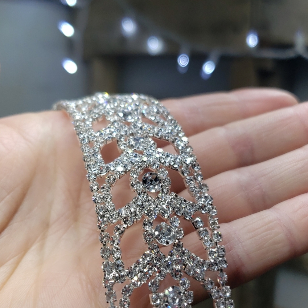 Luxury Natasha rhinestone headband wide silver wedding bridesmaid valentines - Picture 6 of 14